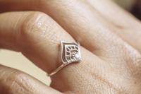 The White Wale Ring