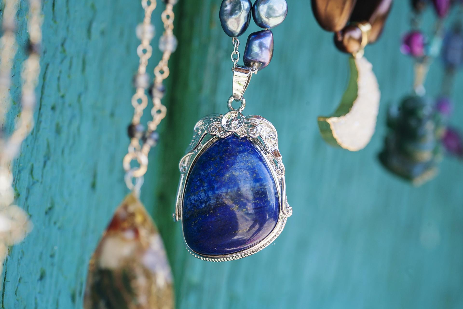 Midnight moon Stone Necklace 