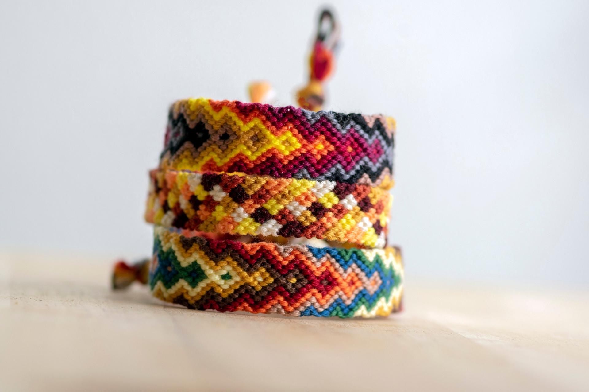 Rainbow set threaded Bracelet